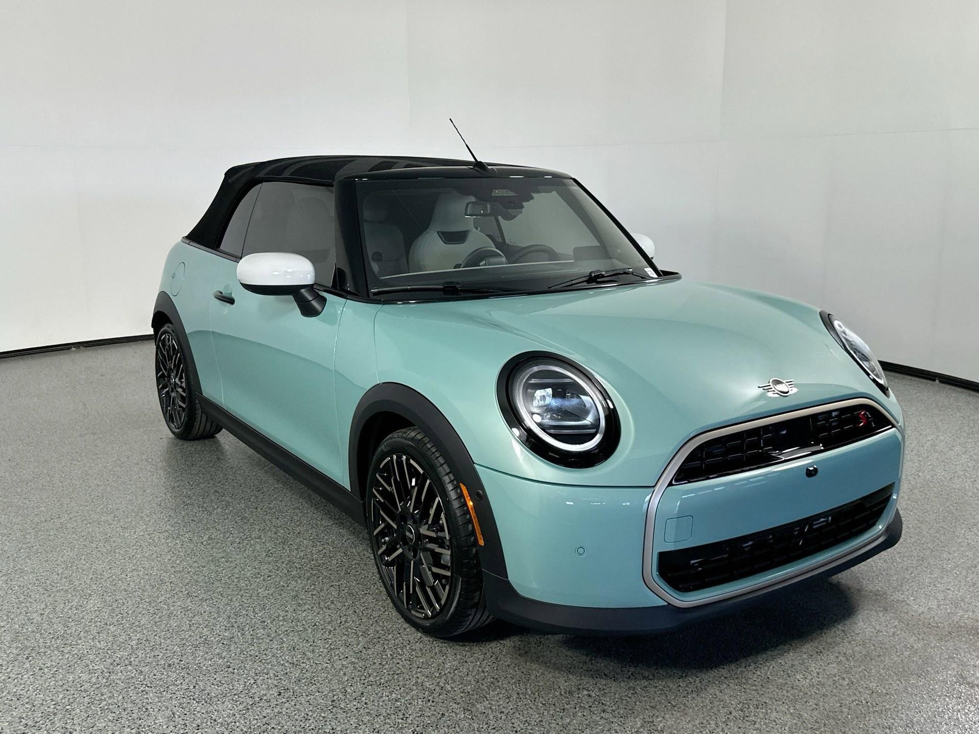 New 2026 MINI Cooper S image 3