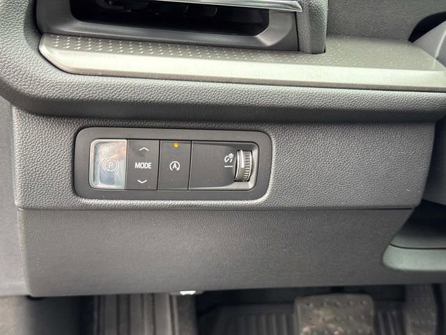 New 2026 Chevrolet Traverse LT w/ Enhanced Driving Package FWD image 28