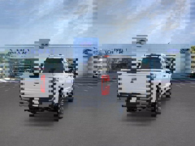 New 2026 Ford F250 4x4 Crew Cab Super Duty image 8