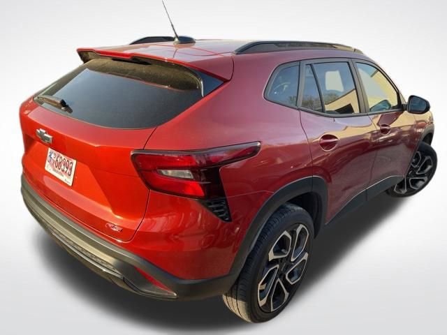 Used 2024 Chevrolet Trax RS w/ Sunroof Package image 7