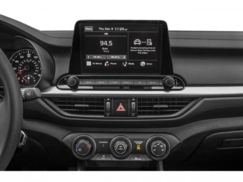 Used 2023 Kia Forte LXS w/ LXS Technology Package image 13