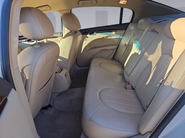 Used 2011 Buick Lucerne CXL FWD image 16