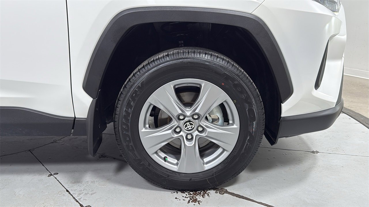 Certified 2025 Toyota RAV4 XLE image 21