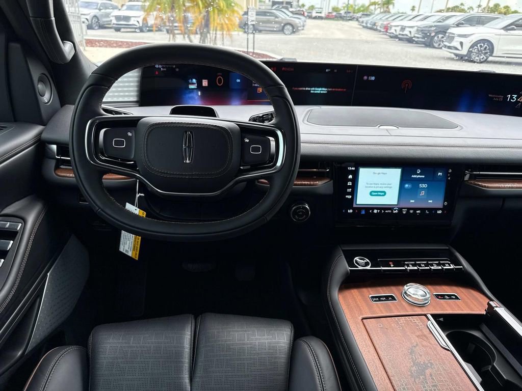 New 2025 Lincoln Navigator L Black Label image 18
