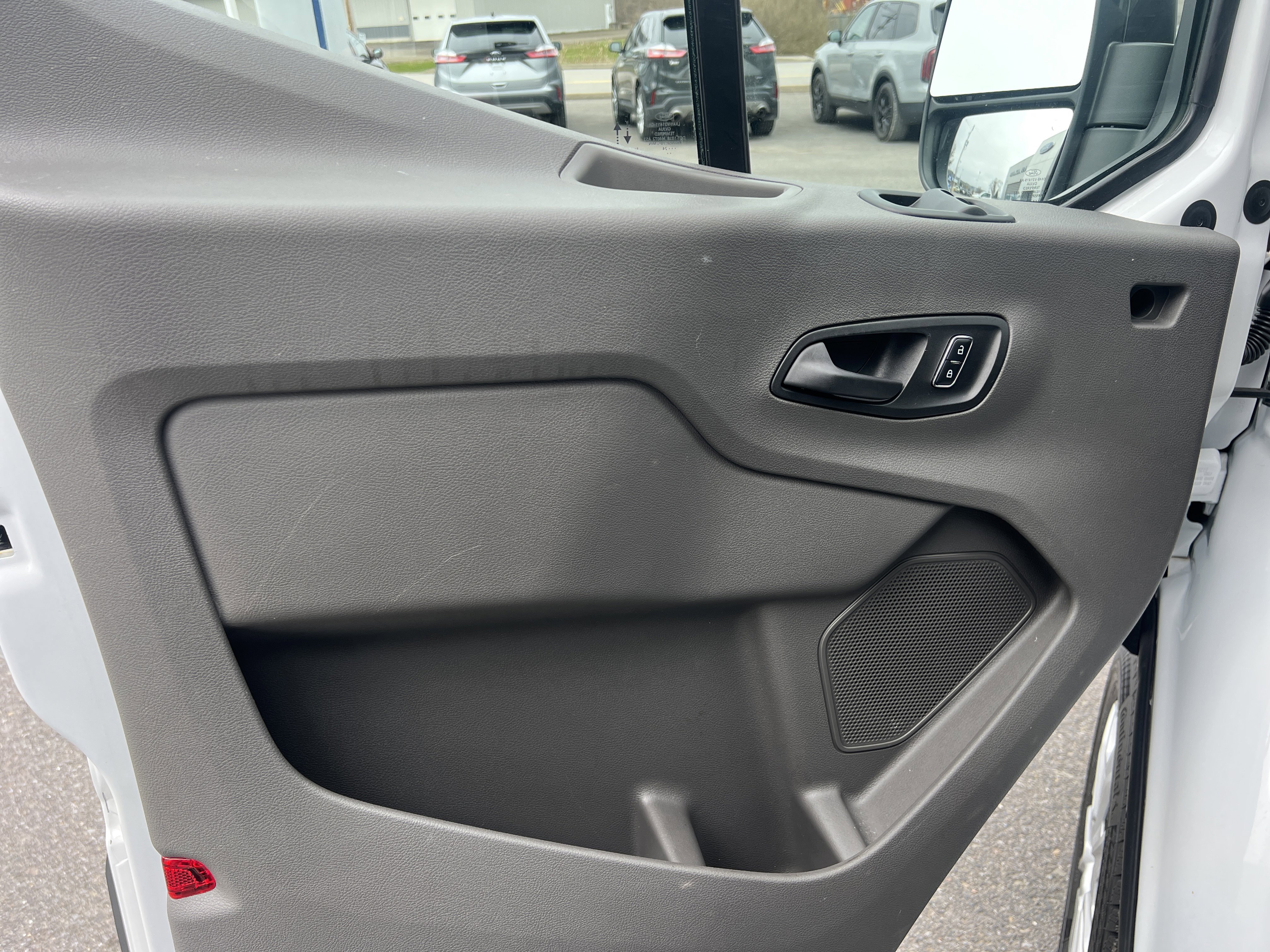 Used 2024 Ford Transit 250 Low Roof w/ Exterior Upgrade Package image 15