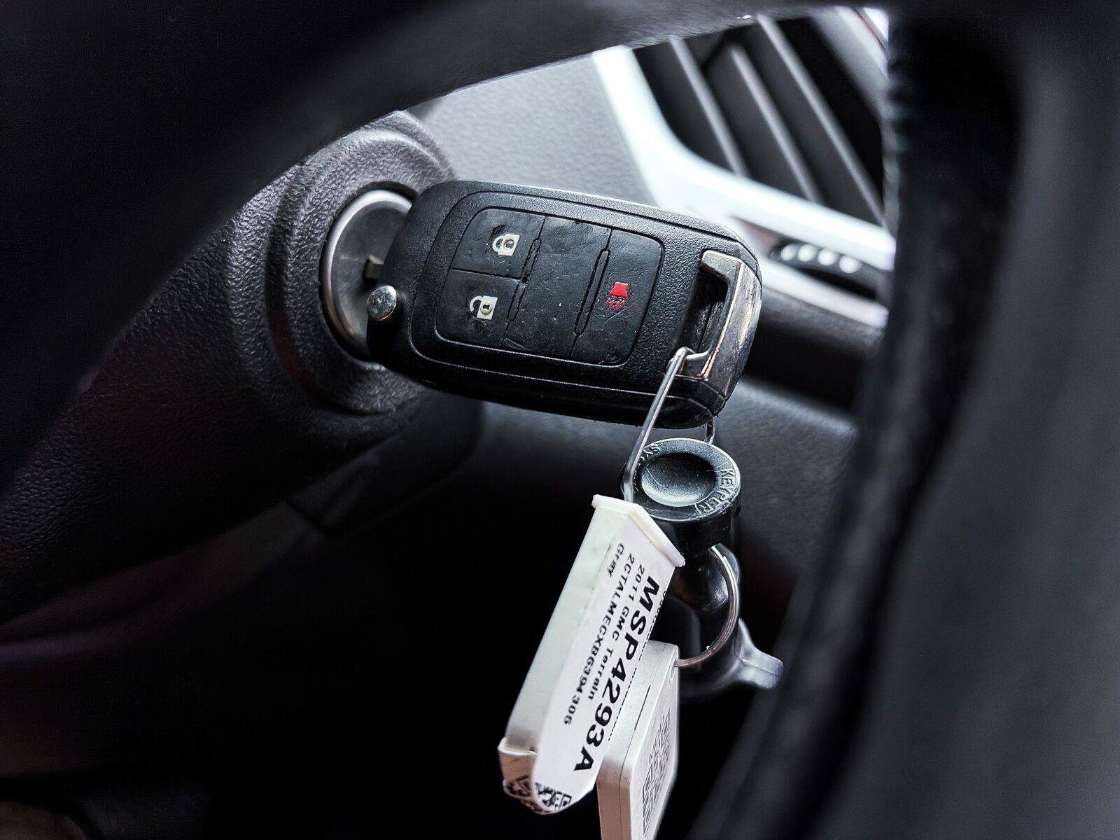 Used 2011 GMC Terrain SLE FWD image 21
