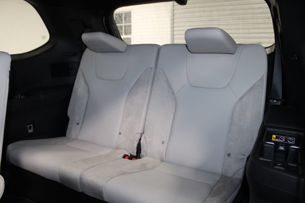 Used 2026 Lexus TX 350 AWD w/ Technology Package image 19