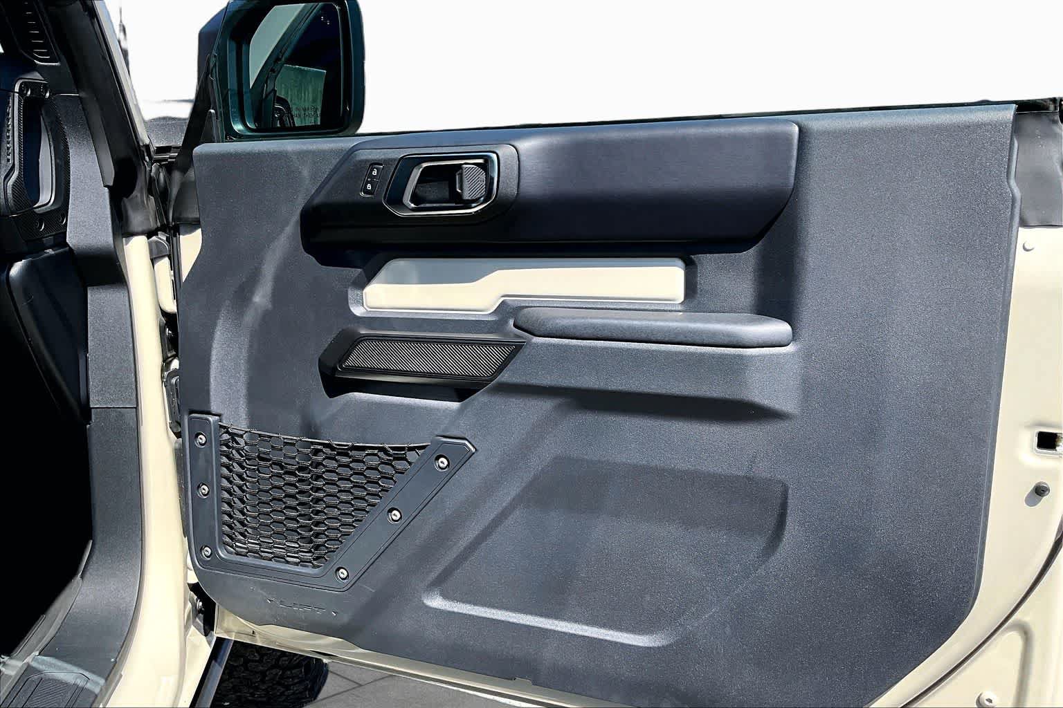 Used 2025 Ford Bronco Badlands AWD/4WD image 23