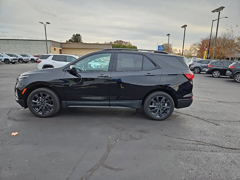 Used 2024 Chevrolet Equinox RS image 6