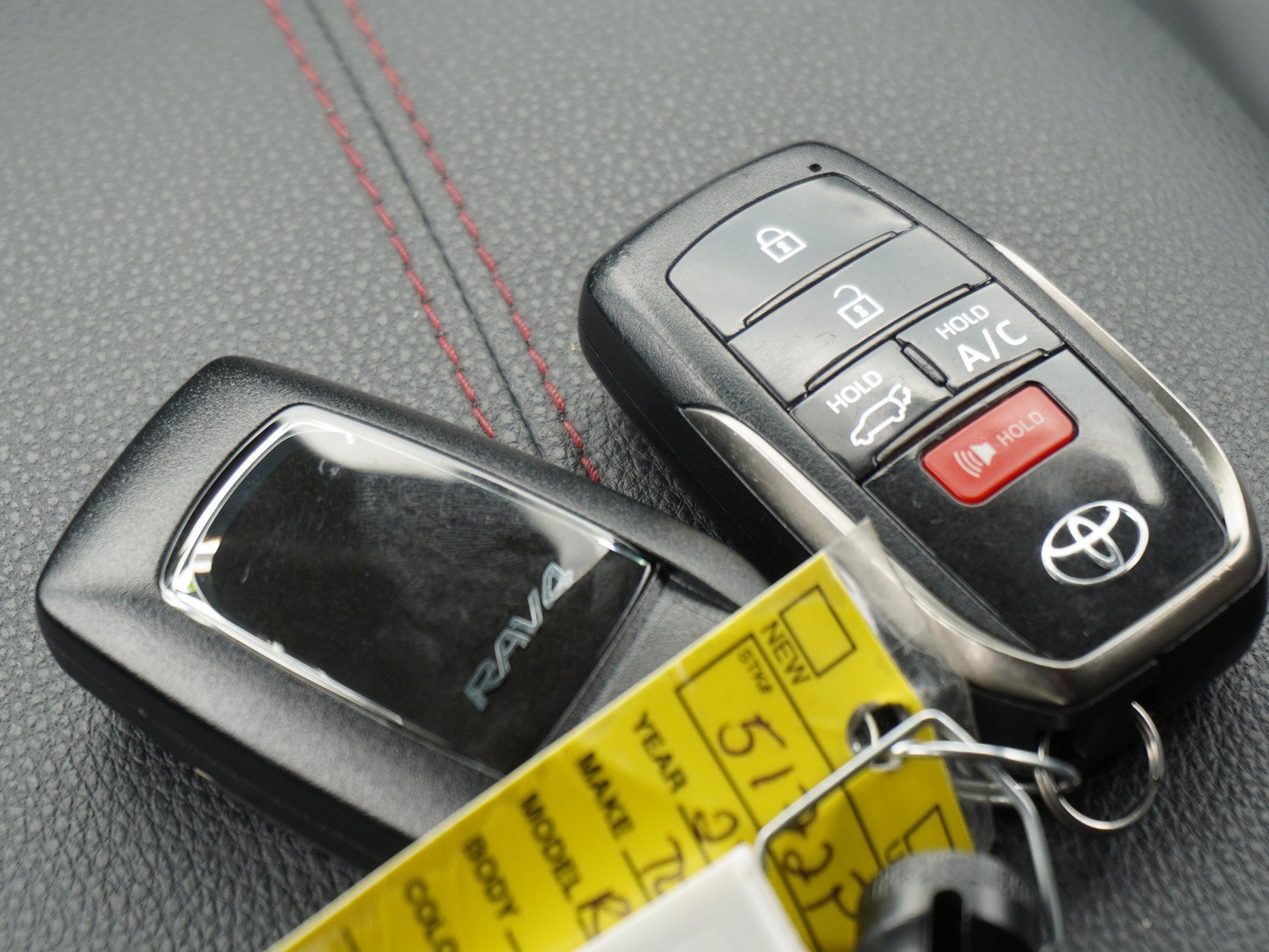 Used 2024 Toyota RAV4 XSE w/ Weather Package AWD/4WD image 22