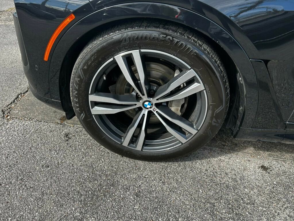 Used 2023 BMW X7 xDrive40i w/ M Sport Package image 36