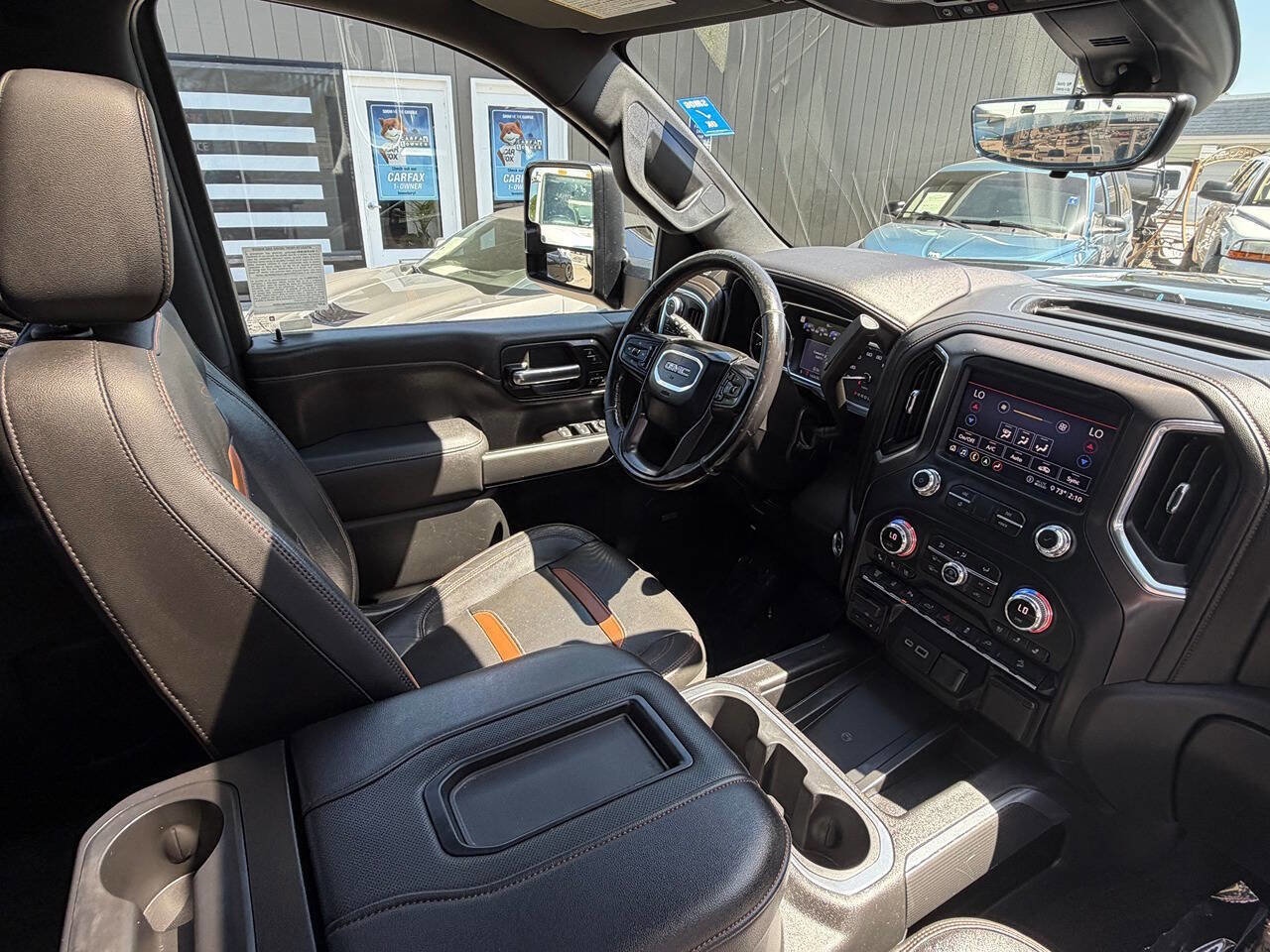 Used 2020 GMC Sierra 3500 AT4 w/ AT4 Premium Package image 26