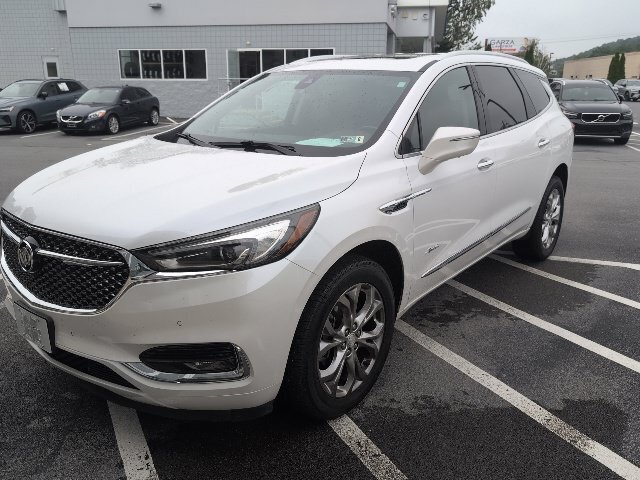 Used 2020 Buick Enclave Avenir w/ Avenir Technology Package AWD/4WD image 3