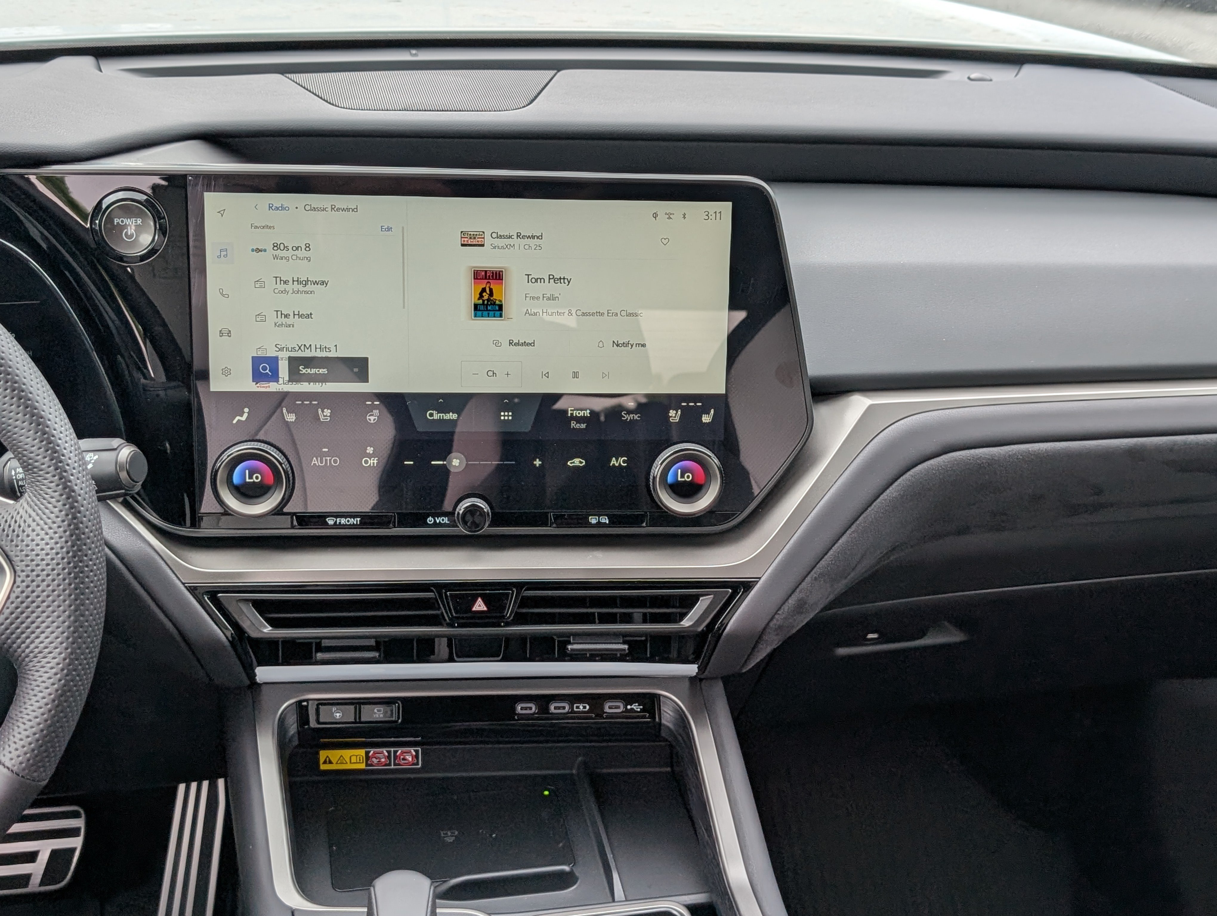 New 2026 Lexus TX 500h AWD w/ Technology Package image 17