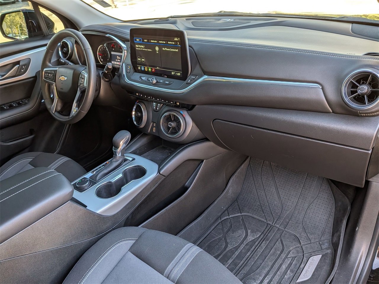 Used 2023 Chevrolet Blazer LT image 25