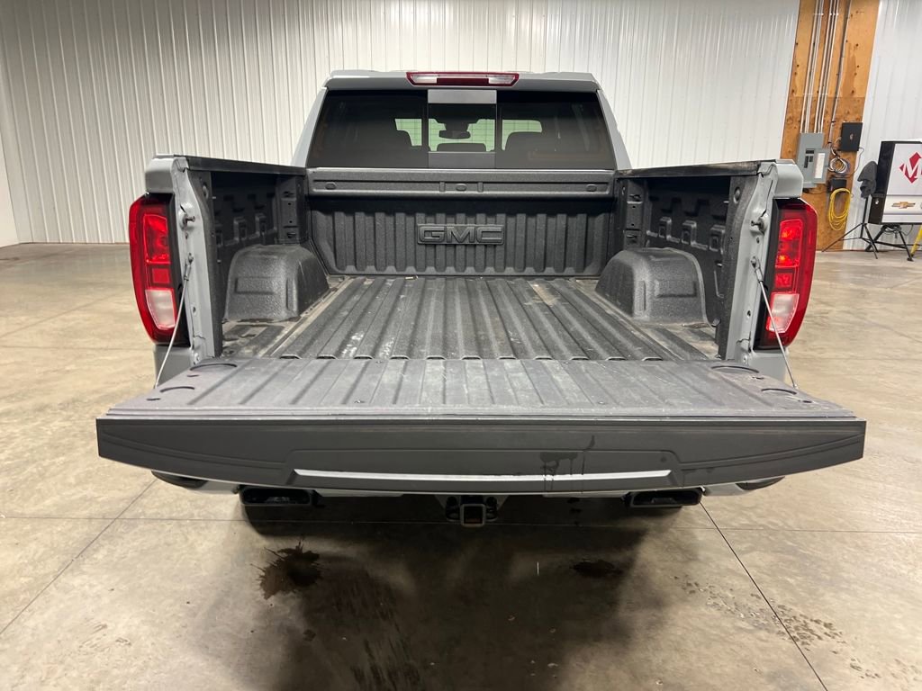 Used 2024 GMC Sierra 1500 Elevation w/ Preferred Package image 12