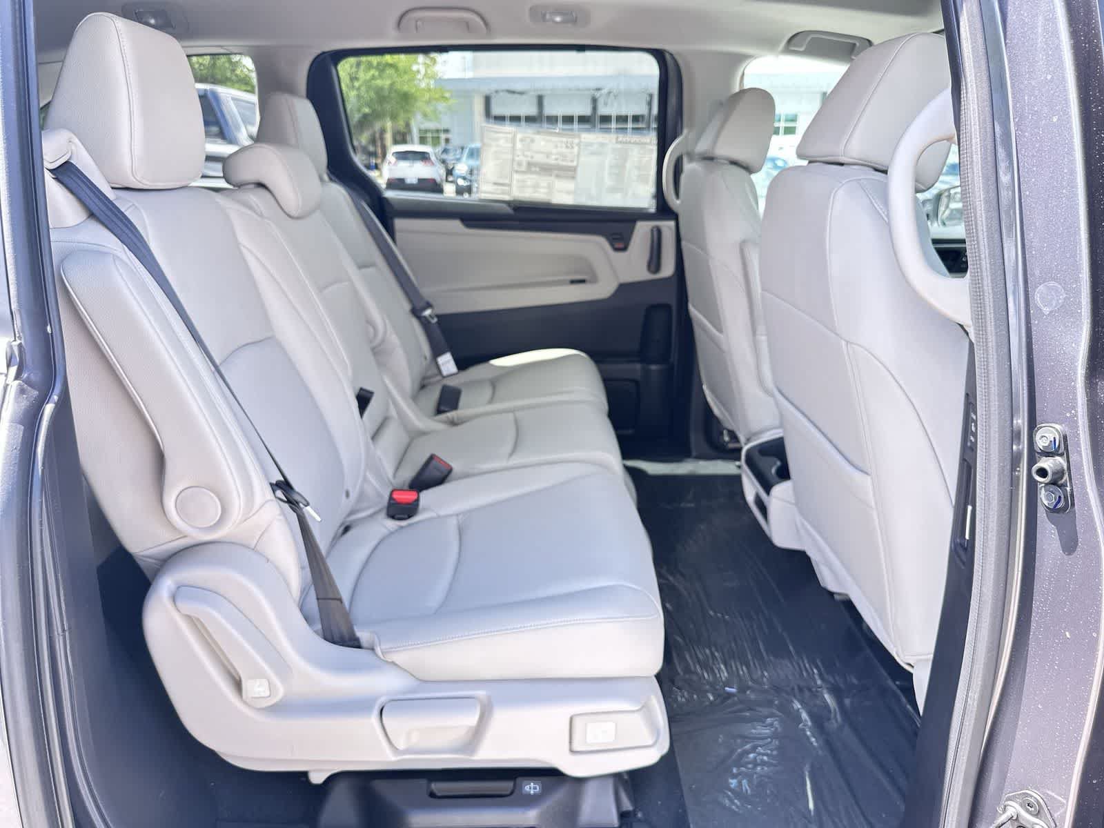 New 2026 Honda Odyssey EX-L image 16
