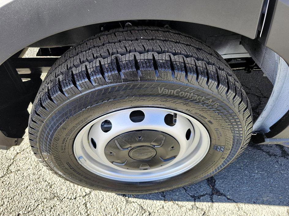 New 2024 Ford Transit 250 148 Medium Roof w/ Load Area Protection Package image 18