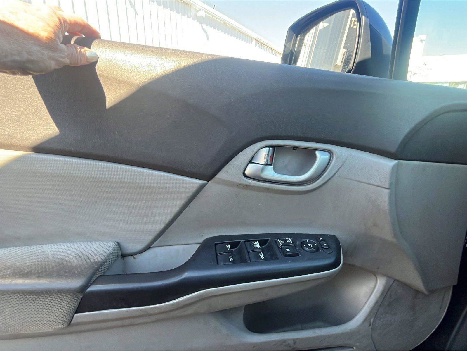 Used 2012 Honda Civic EX image 15