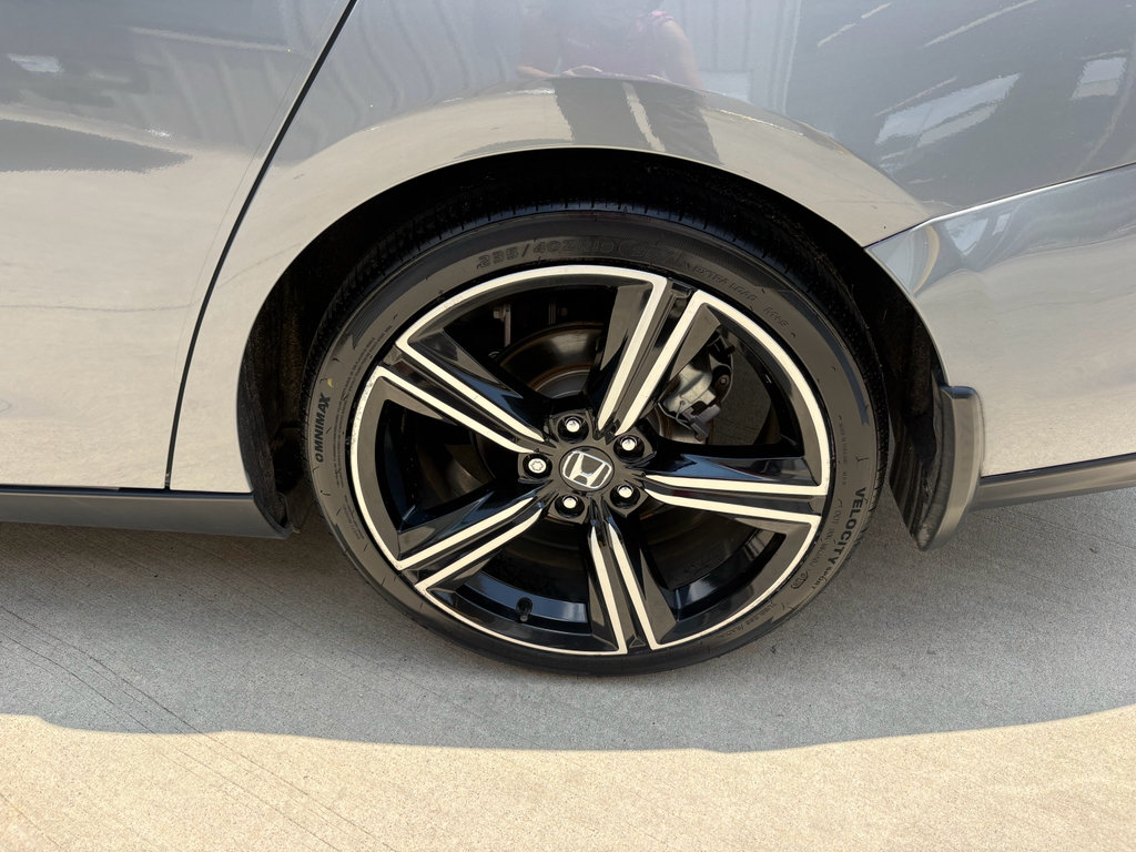 Used 2023 Honda Accord Sport image 32