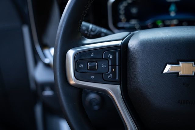 Used 2025 Chevrolet Silverado 2500 LT w/ Convenience Package image 28