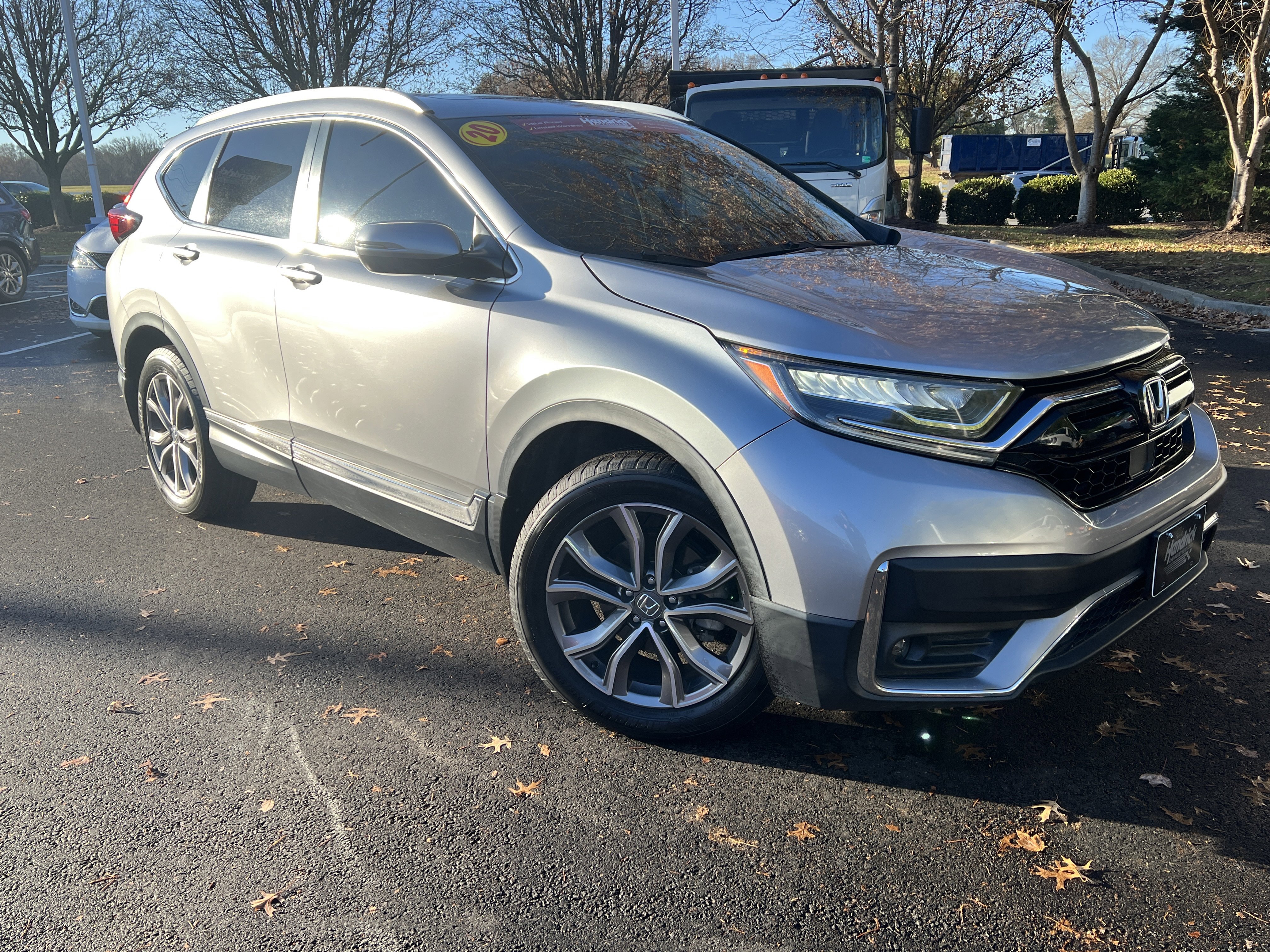 Used 2020 Honda CR-V Touring image 2