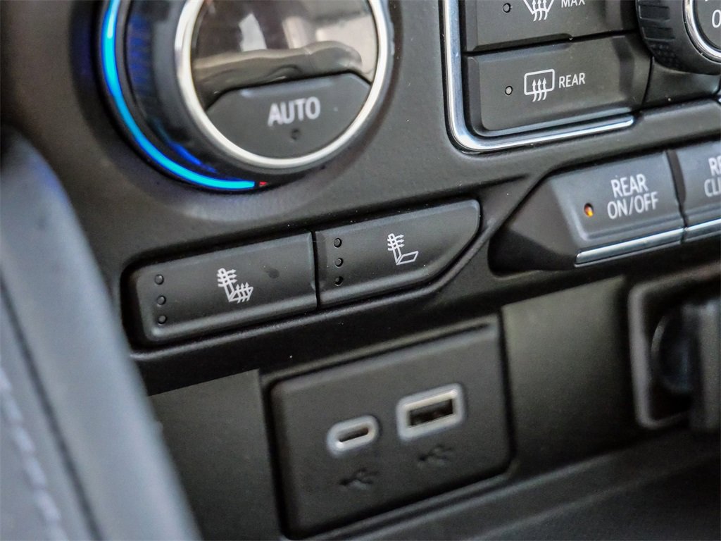 Used 2021 Chevrolet Tahoe Z71 w/ Luxury Package image 33