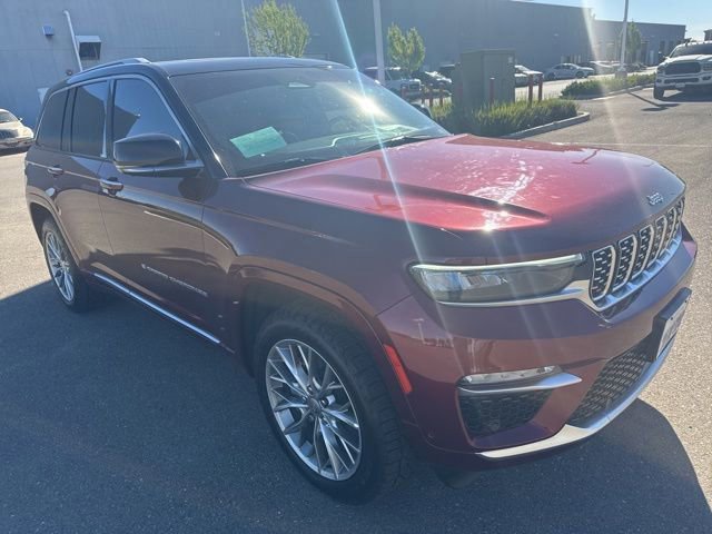 Used 2022 Jeep Grand Cherokee Summit w/ Advanced Protech Group IV image 5