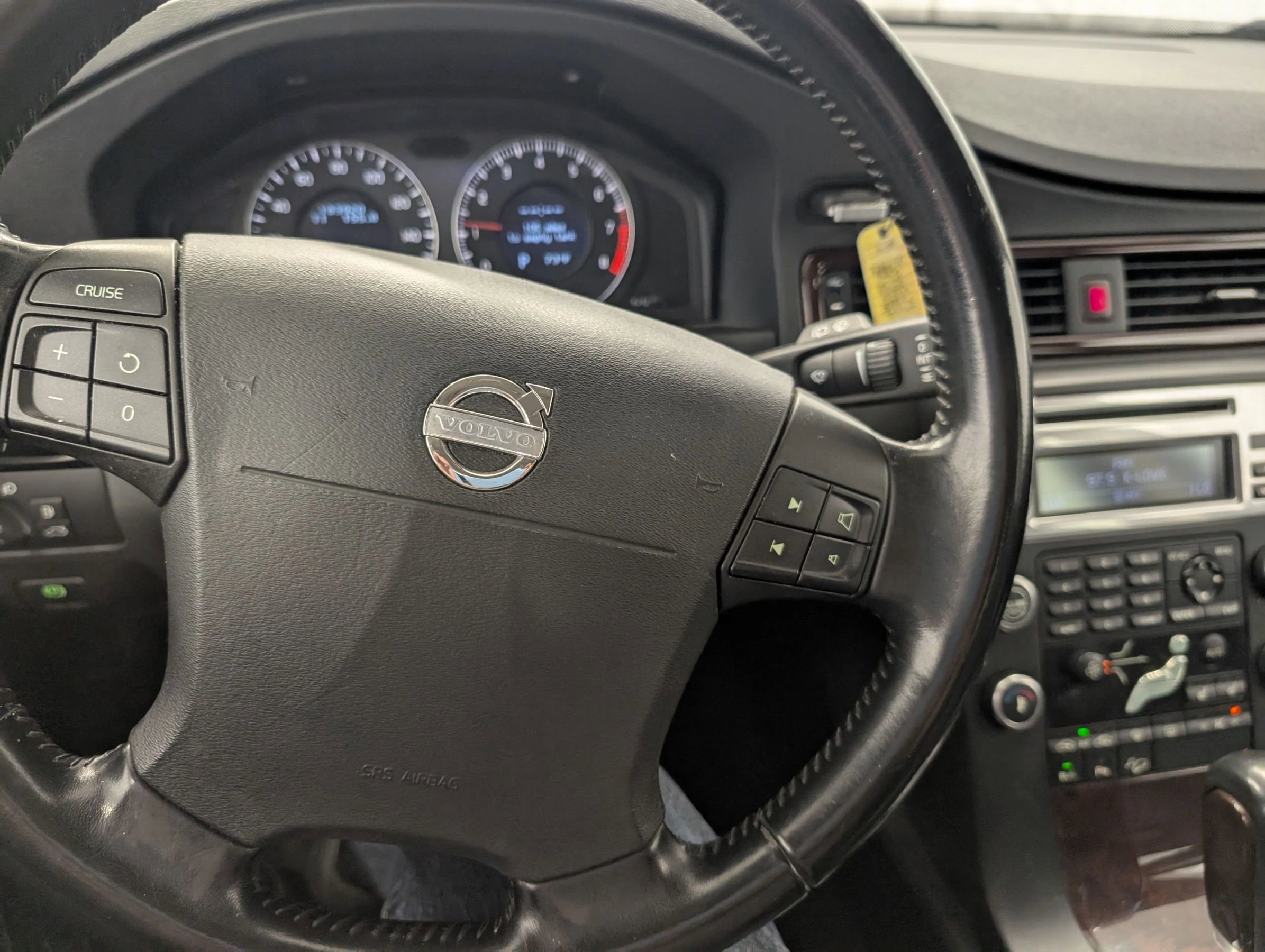 Used 2008 Volvo XC70 3.2 image 13