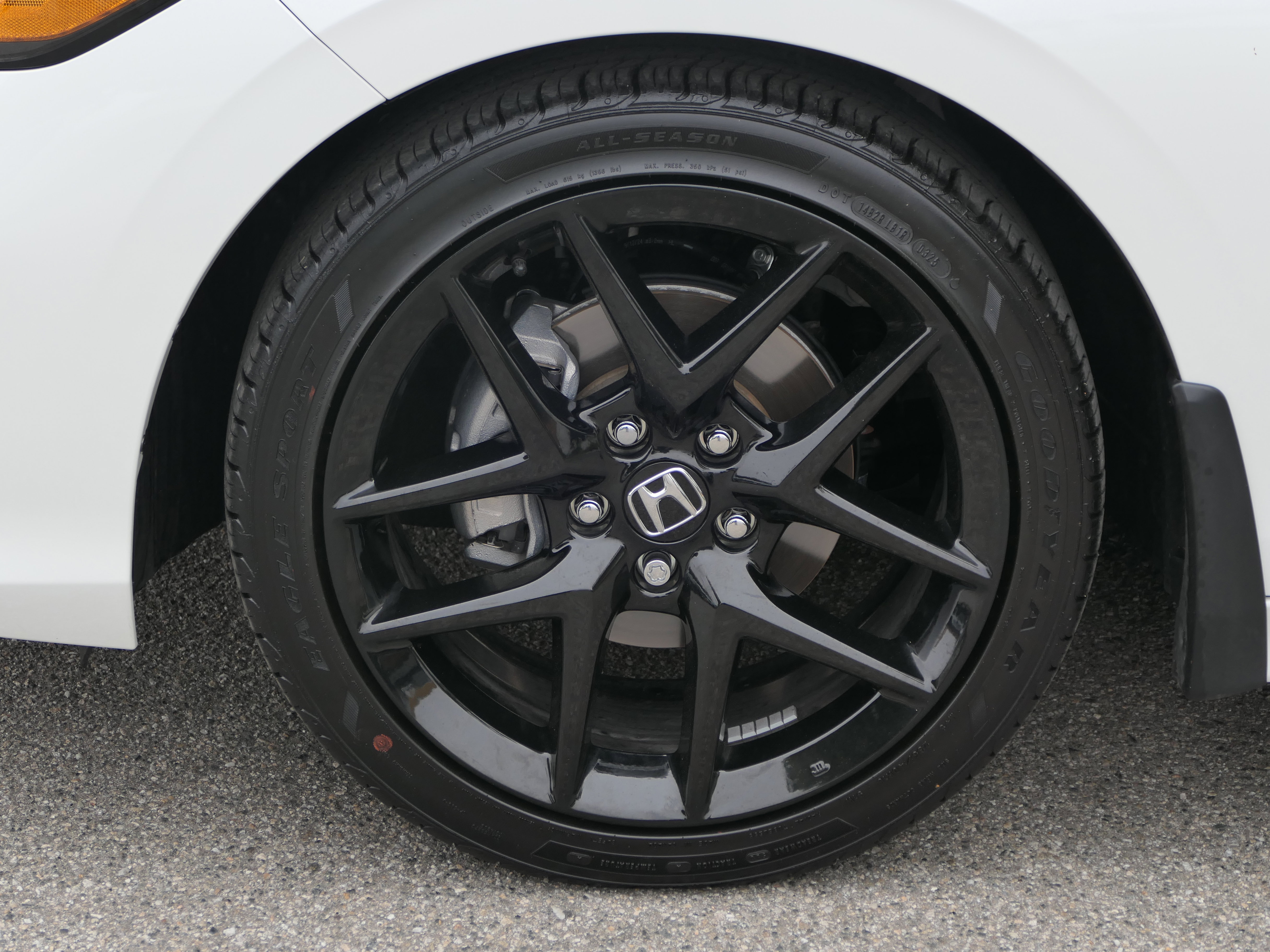 Used 2025 Honda Civic Sport image 10
