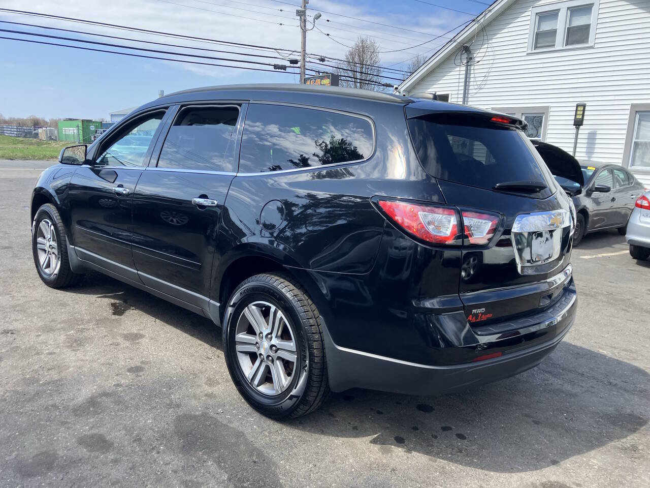Used 2016 Chevrolet Traverse LT image 8
