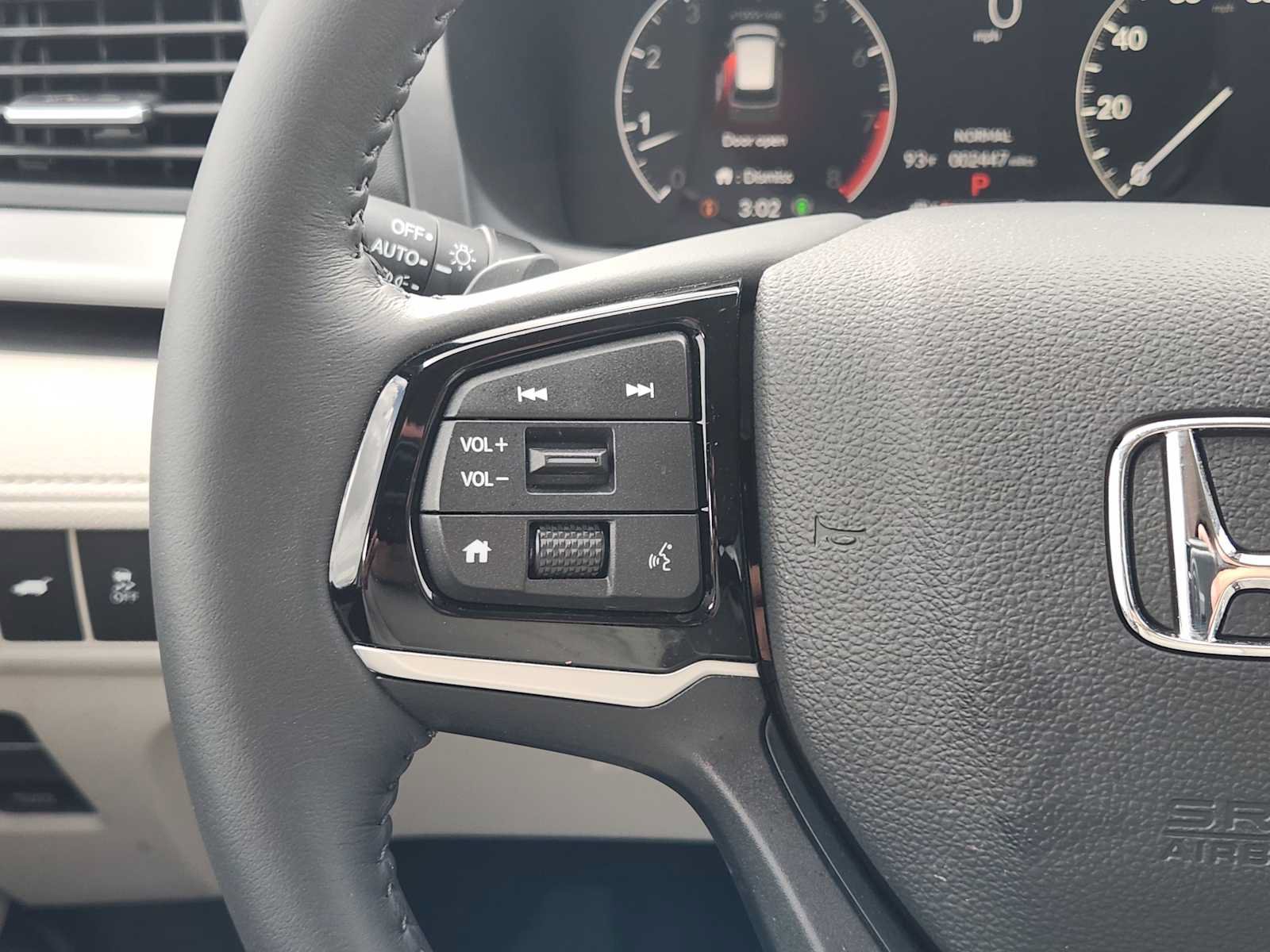 Certified 2026 Honda Odyssey EX-L image 27