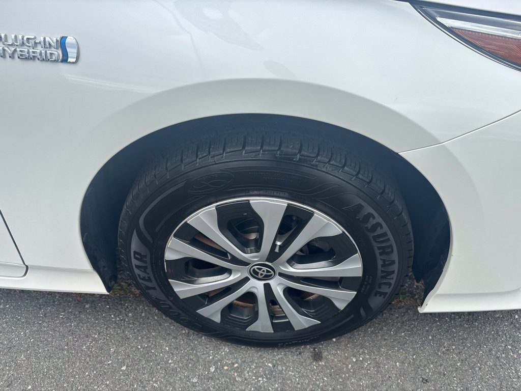 Used 2020 Toyota Prius Prime XLE FWD image 9