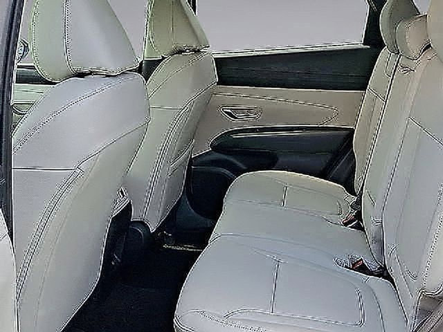 New 2026 Hyundai Tucson SEL Plus w/ Tow & Go Package FWD image 24