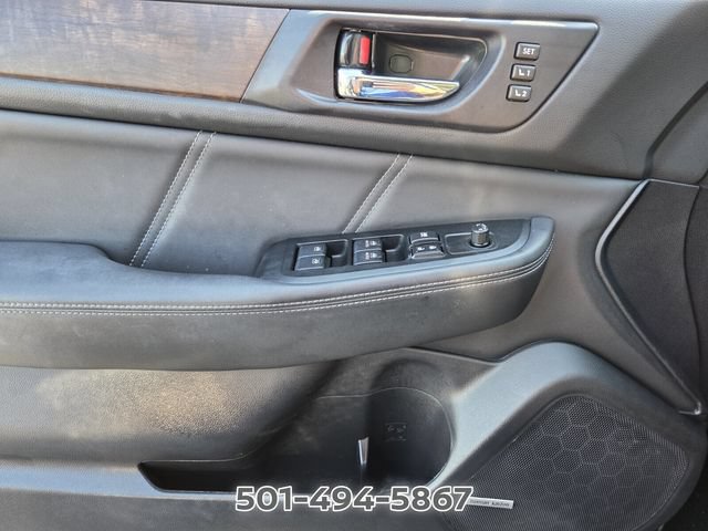 Used 2019 Subaru Outback 3.6R Limited AWD/4WD image 24