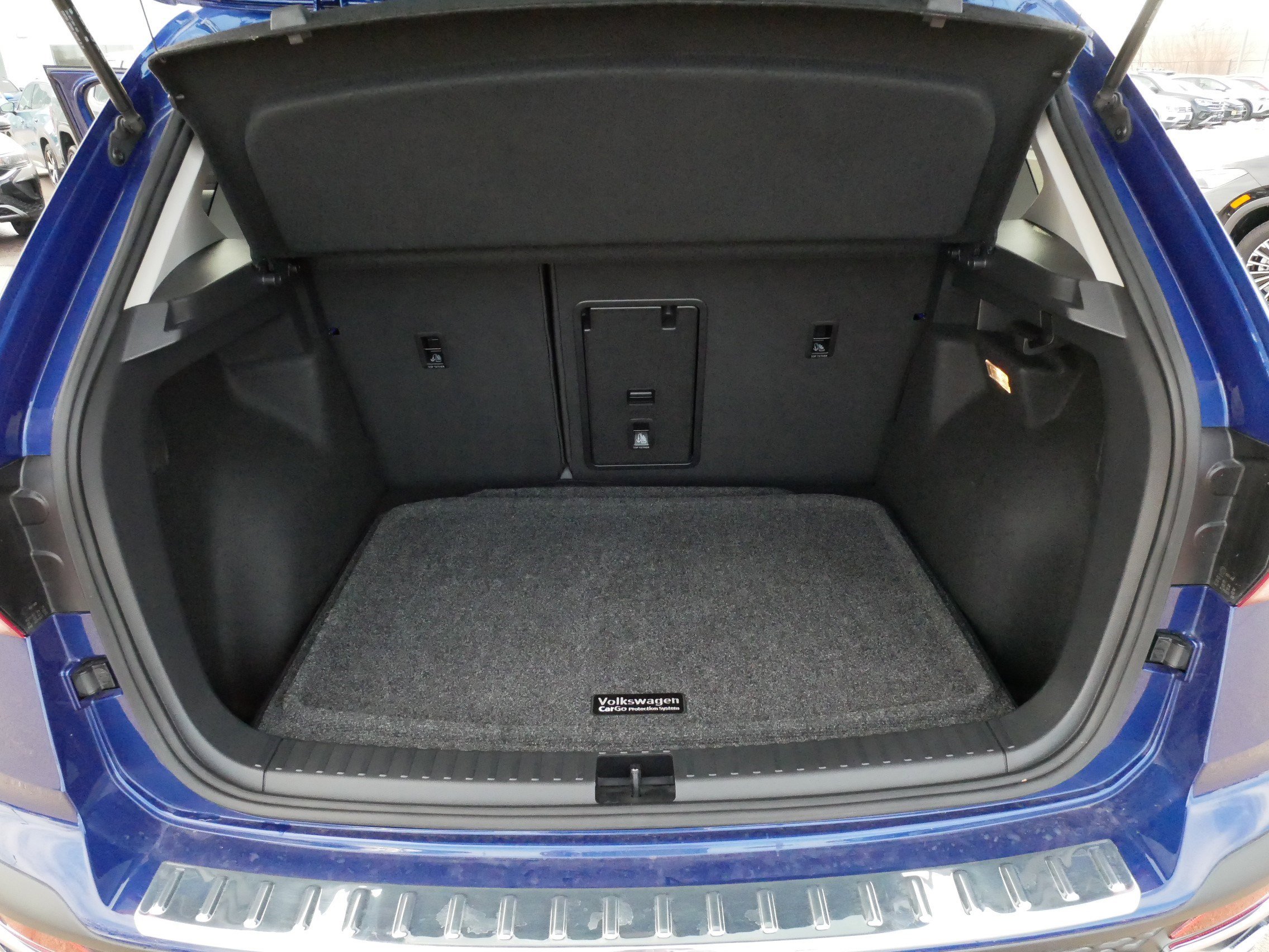 Used 2023 Volkswagen Taos SEL image 18