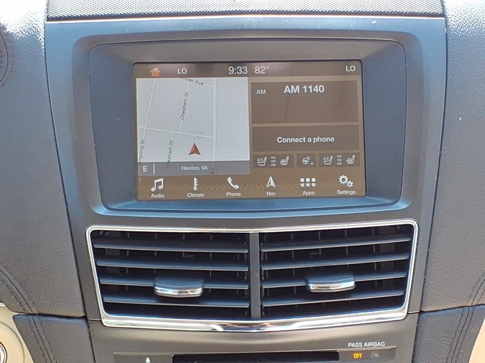 Used 2019 Lincoln MKT AWD image 6