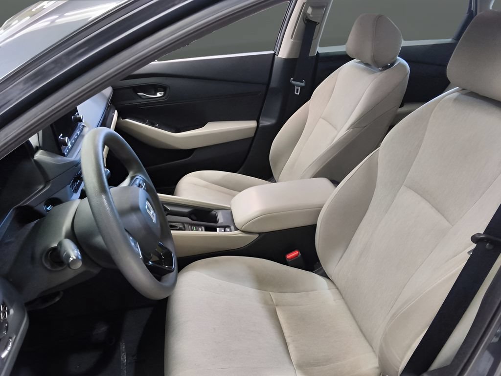 Used 2023 Honda Accord LX image 11