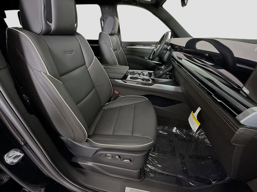 New 2026 Cadillac Escalade Sport w/ Touring Package AWD/4WD image 31