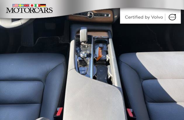 Used 2024 Volvo XC90 B5 Plus w/ Protection Package Premier AWD/4WD image 9
