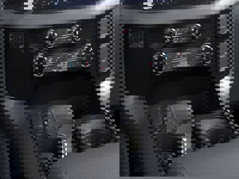 New 2025 Ford F150 Lightning XLT image 29