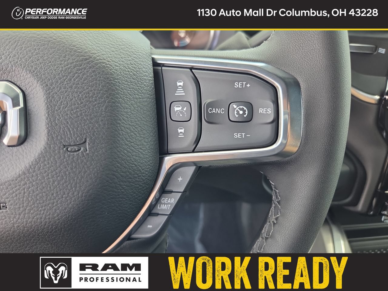 New 2026 RAM 2500 Laramie AWD/4WD image 31
