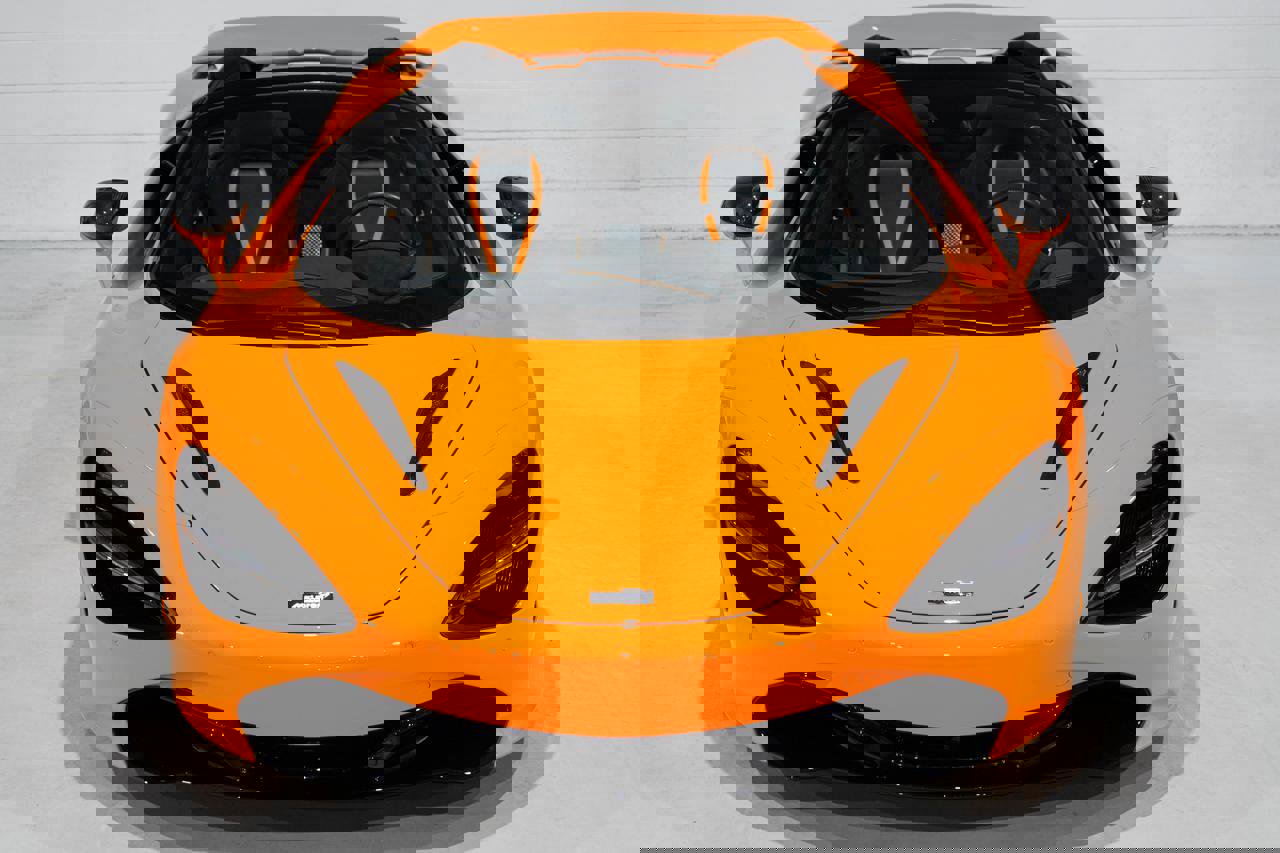 Used 2022 McLaren 720S Performance image 32