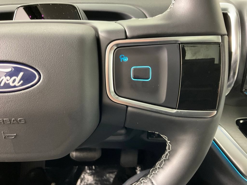 New 2027 Ford Expedition Platinum w/ Platinum Ultimate Package AWD/4WD image 27