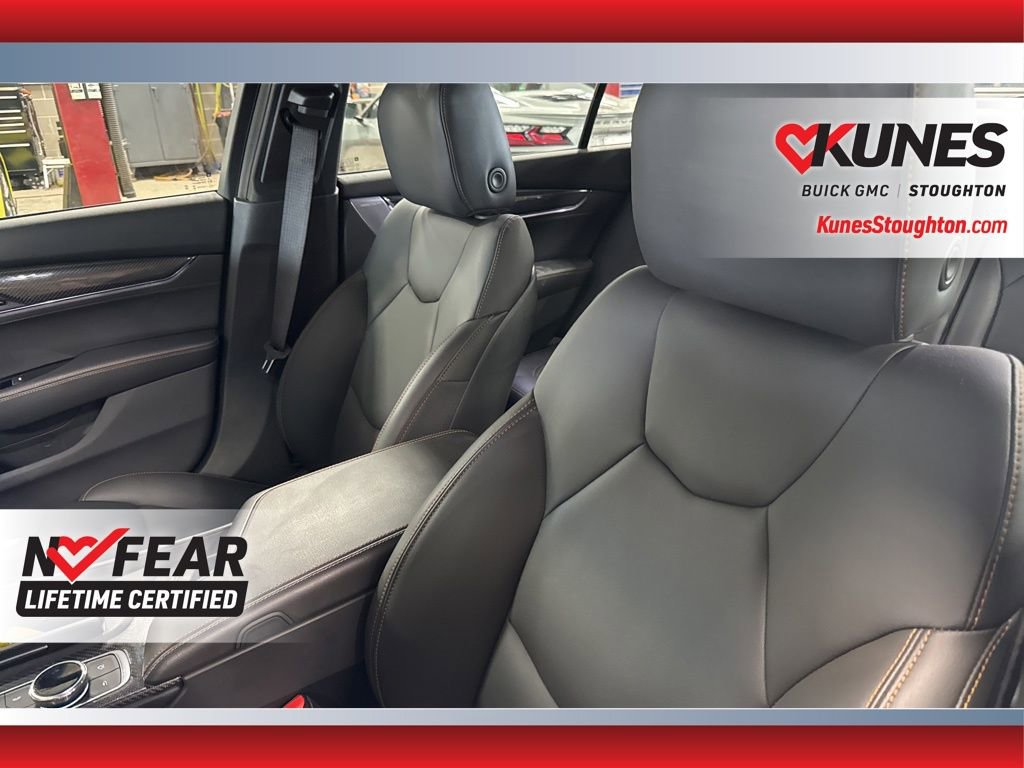 Used 2024 Cadillac CT5 V image 24