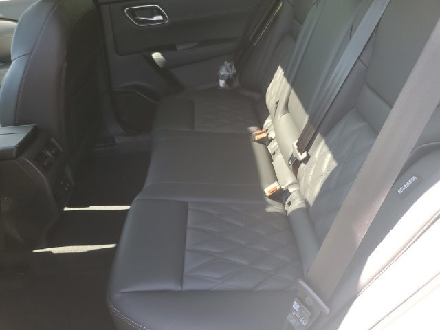 New 2026 Nissan Rogue Platinum w/ Platinum Premium Package AWD/4WD image 16
