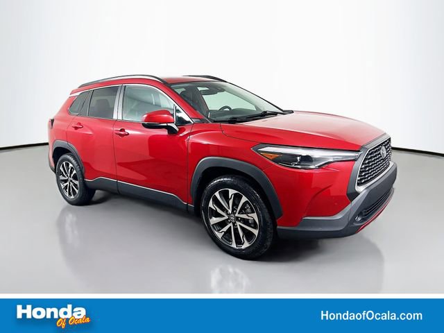 Used 2022 Toyota Corolla Cross XLE w/ Convenience Package