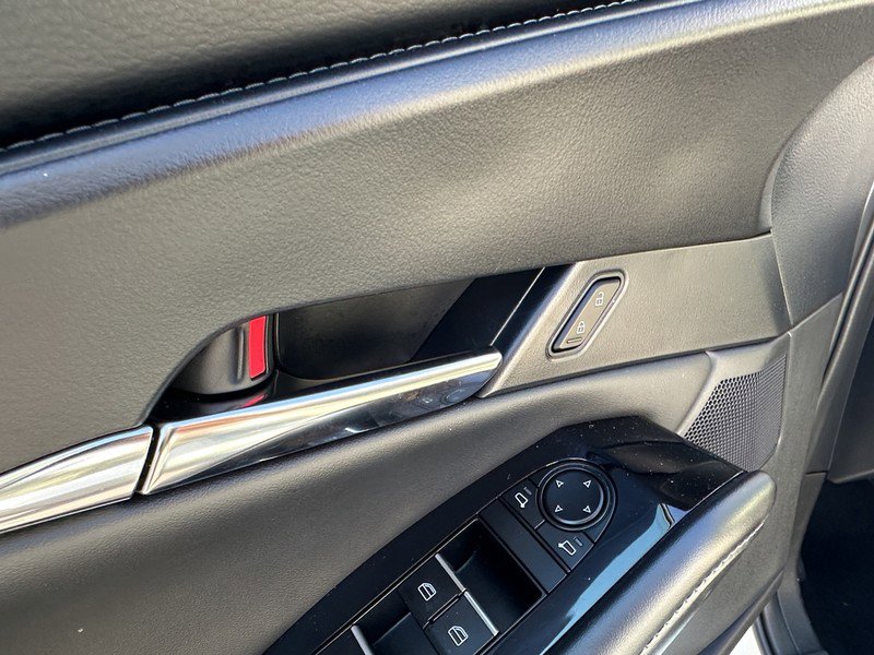 Certified 2025 MAZDA CX-30 AWD 2.5 S w/ Preferred Package image 21