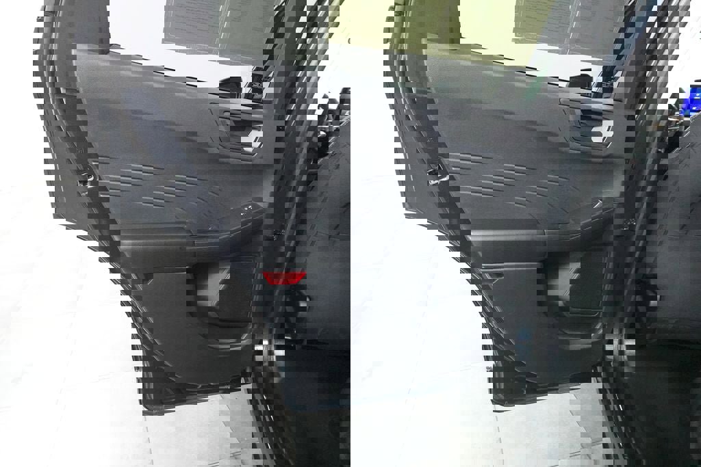 Used 2022 Ford Escape SE w/ Convenience Package image 25