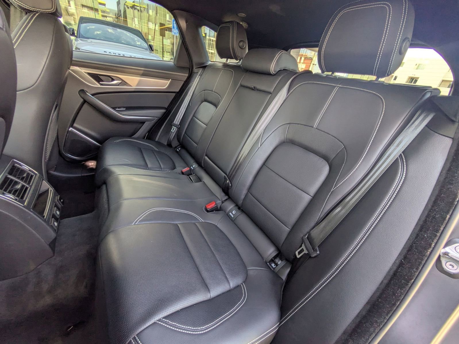 Used 2024 Jaguar F-PACE R-Dynamic S image 25